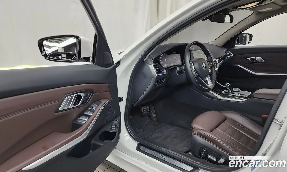 BMW 3 серия 2022 2.0 автомат (гидро), фото 13 BMW 3 серия 2022 2.0 автомат (гидро), фото 13