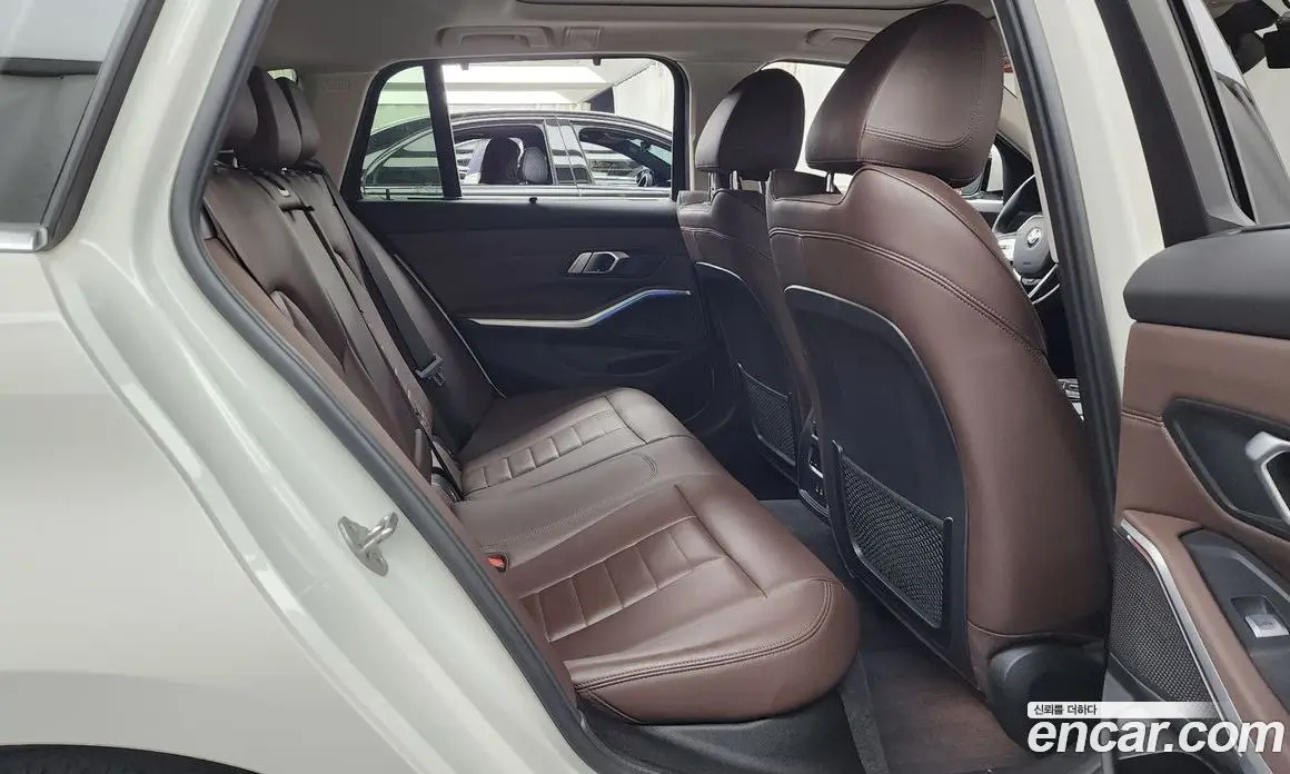BMW 3 серия 2022 2.0 автомат (гидро), фото 18 BMW 3 серия 2022 2.0 автомат (гидро), фото 18