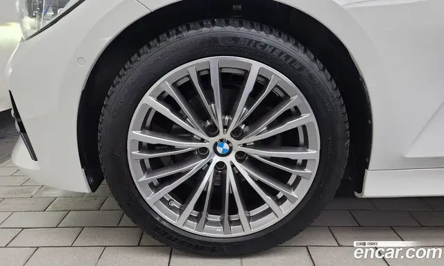 BMW 3 серия 2022 2.0 автомат (гидро), миниатюра 5 BMW 3 серия 2022 2.0 автомат (гидро), миниатюра 5