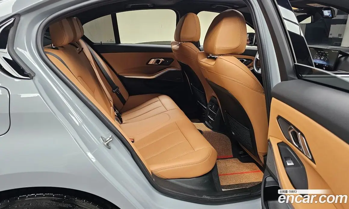 BMW 3 серия 2023 2.0 автомат (гидро), фото 16 BMW 3 серия 2023 2.0 автомат (гидро), фото 16