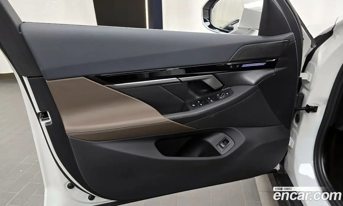 BMW 5 серия 2024 2.0 автомат (гидро), фото 14