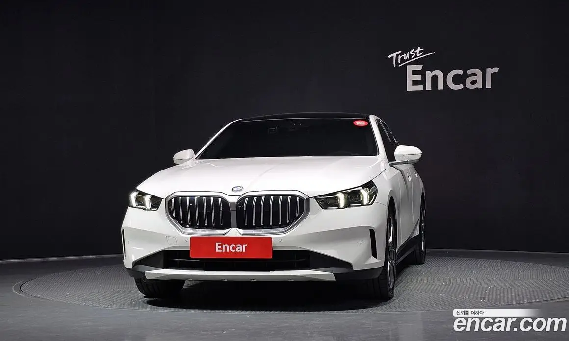 BMW 5 серия 2024 2.0 автомат (гидро), фото 3