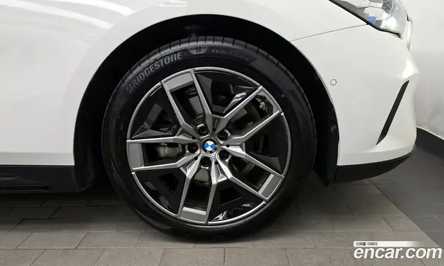 BMW 5 серия 2024 2.0 автомат (гидро), миниатюра 7