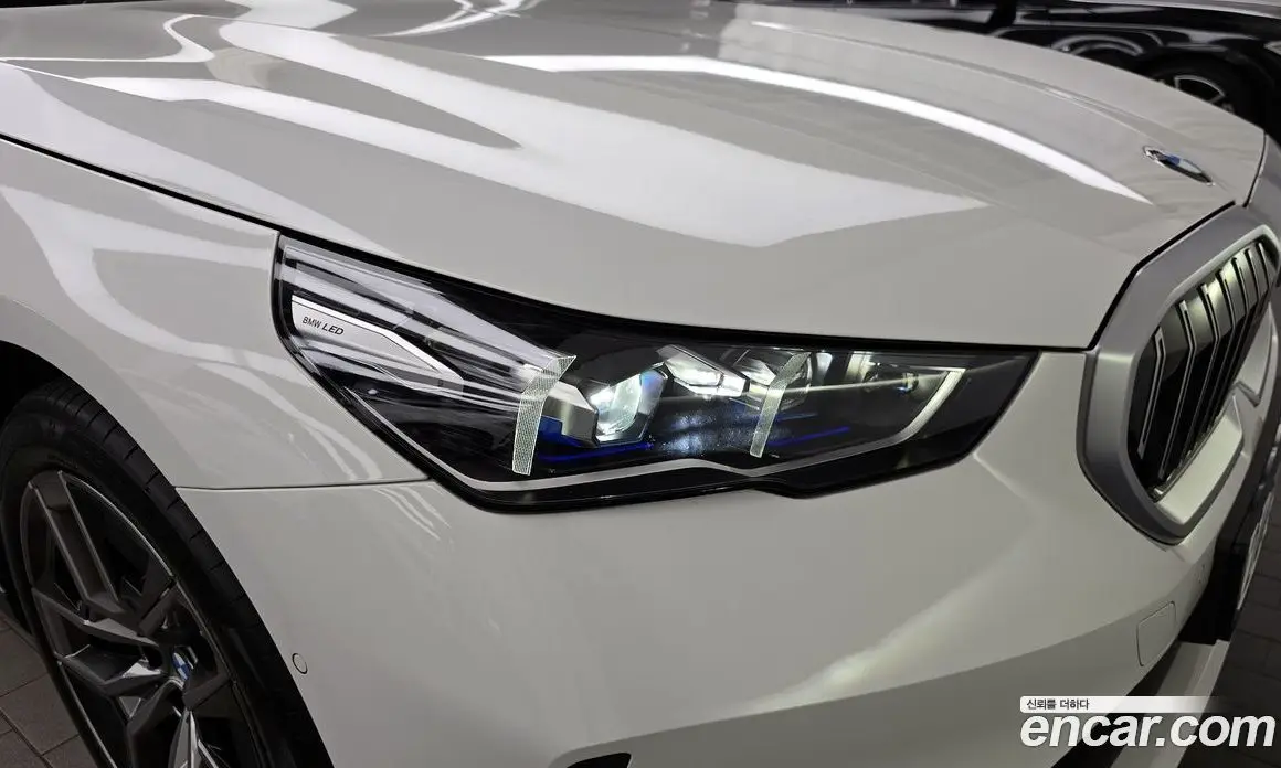 BMW 5 серия 2024 2.0 автомат (гидро), фото 8
