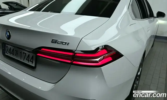 BMW 5 серия 2024 2.0 автомат (гидро), миниатюра 9