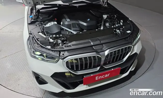 BMW 5 серия 2025 2.0 автомат (гидро), миниатюра 6