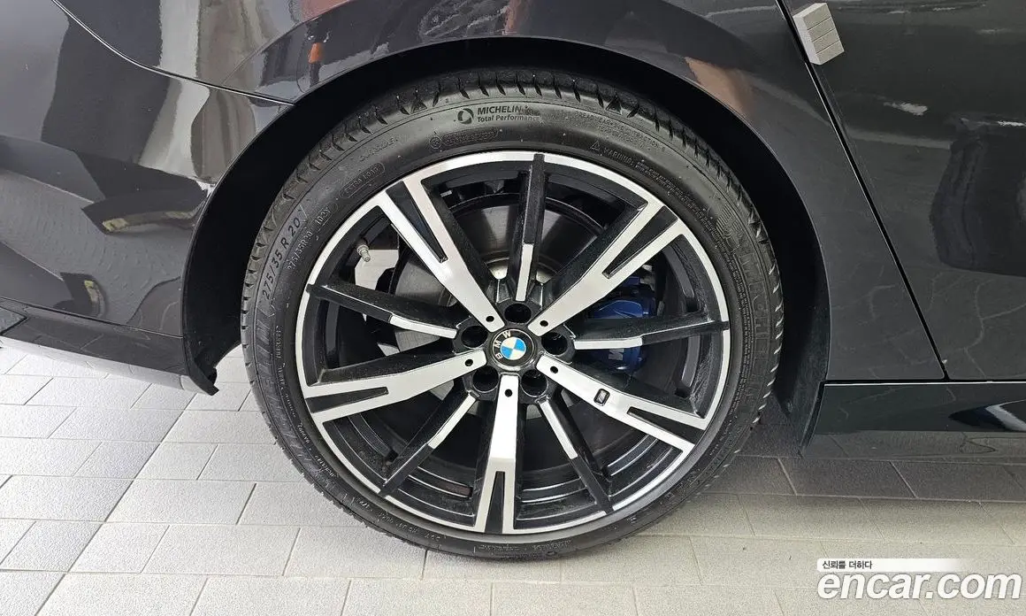 BMW 5 серия 2025 2.0 автомат (гидро), фото 5 BMW 5 серия 2025 2.0 автомат (гидро), фото 5