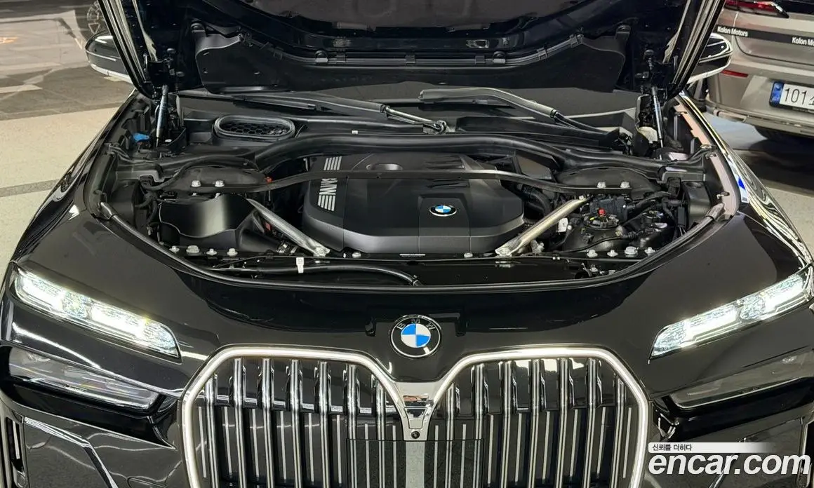 BMW 7 серия 2024 3.0 автомат (гидро), фото 6