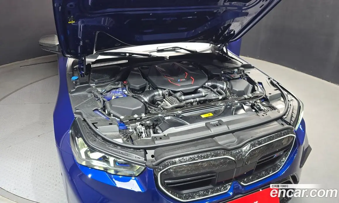 BMW M5 2025 4.4 автомат (гидро), фото 6