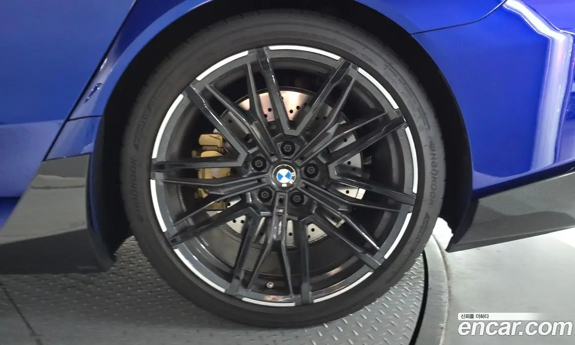 BMW M5 2025 4.4 автомат (гидро), фото 7
