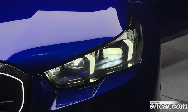 BMW M5 2025 4.4 автомат (гидро), миниатюра 8