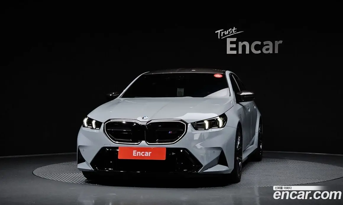 BMW M5 2026 4.4 автомат (гидро), фото 3