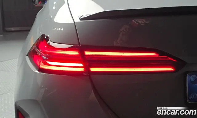BMW M5 2026 4.4 автомат (гидро), миниатюра 9