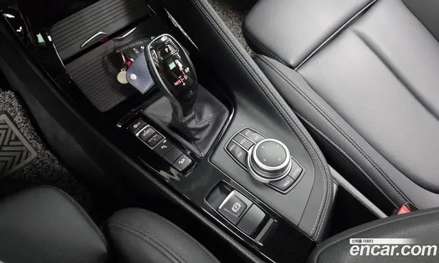 BMW X2 2022 2.0 автомат (гидро), миниатюра 12