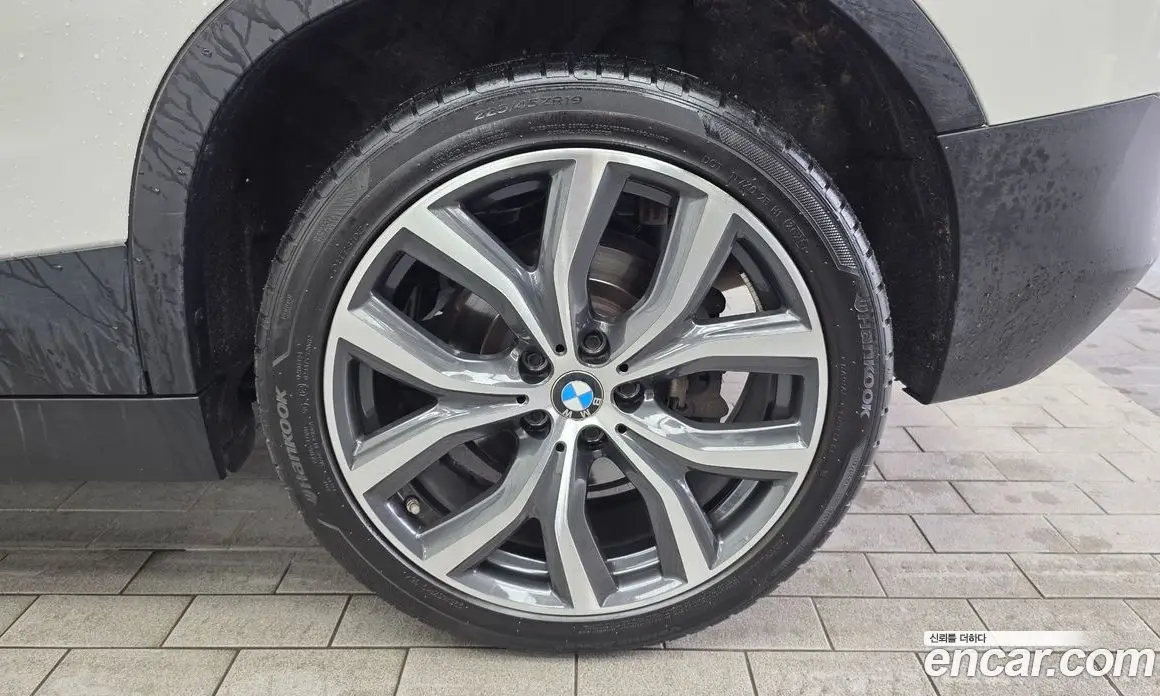 BMW X2 2022 2.0 автомат (гидро), фото 7