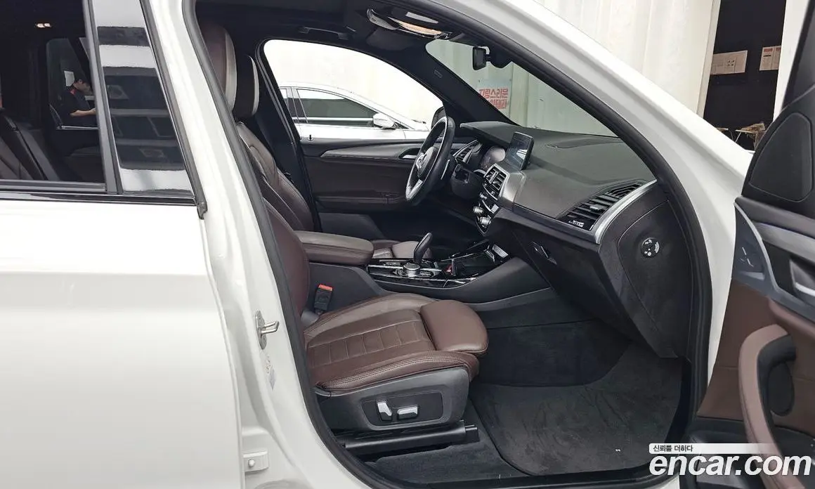 BMW X3 2021 2.0 автомат (гидро), фото 17