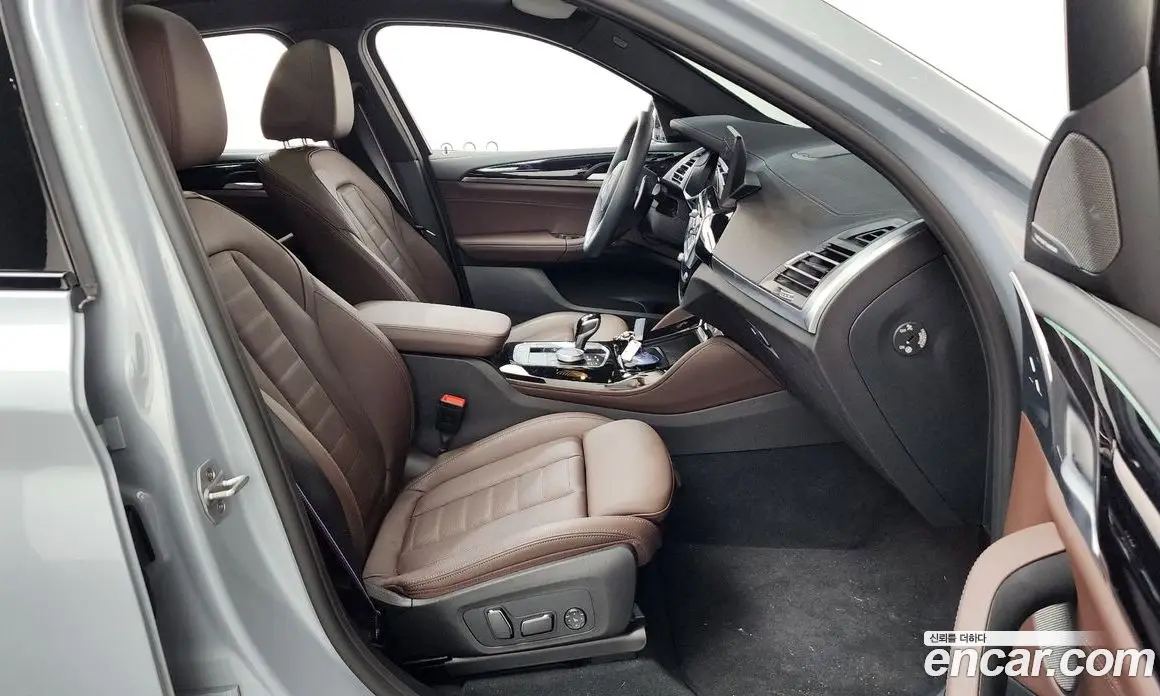 BMW X4 2025 3.0 автомат (гидро), фото 16 BMW X4 2025 3.0 автомат (гидро), фото 16