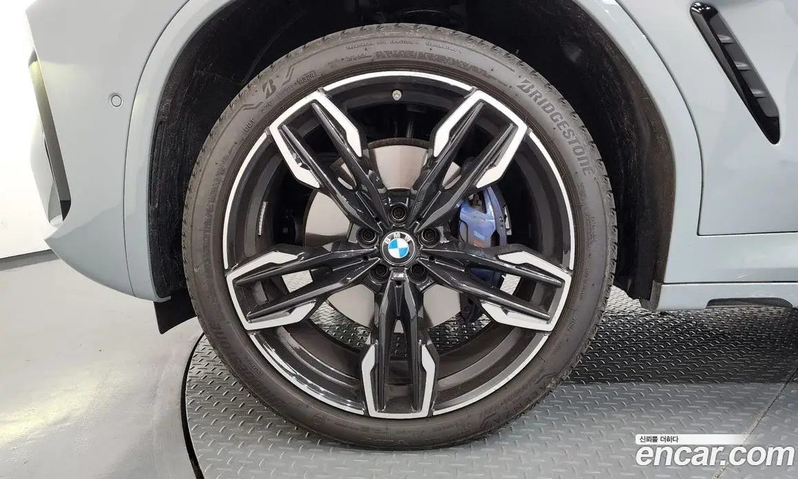 BMW X4 2025 3.0 автомат (гидро), фото 5 BMW X4 2025 3.0 автомат (гидро), фото 5