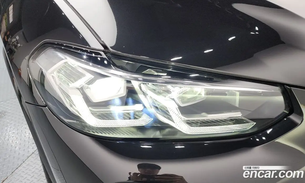 BMW X4 2025 2.0 автомат (гидро), фото 8 BMW X4 2025 2.0 автомат (гидро), фото 8