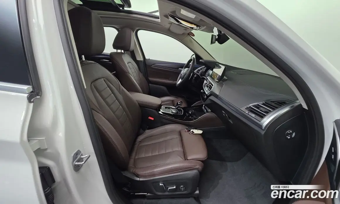 BMW X4 2025 2.0 автомат (гидро), фото 16 BMW X4 2025 2.0 автомат (гидро), фото 16