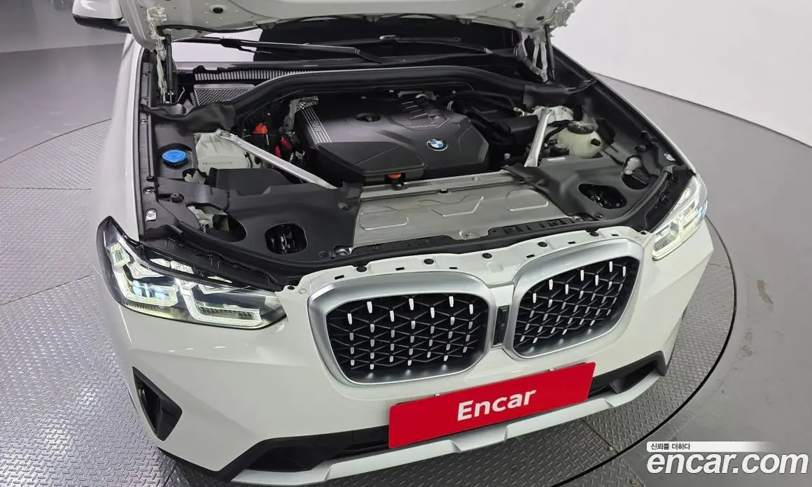 BMW X4 2025 2.0 автомат (гидро), фото 6 BMW X4 2025 2.0 автомат (гидро), фото 6