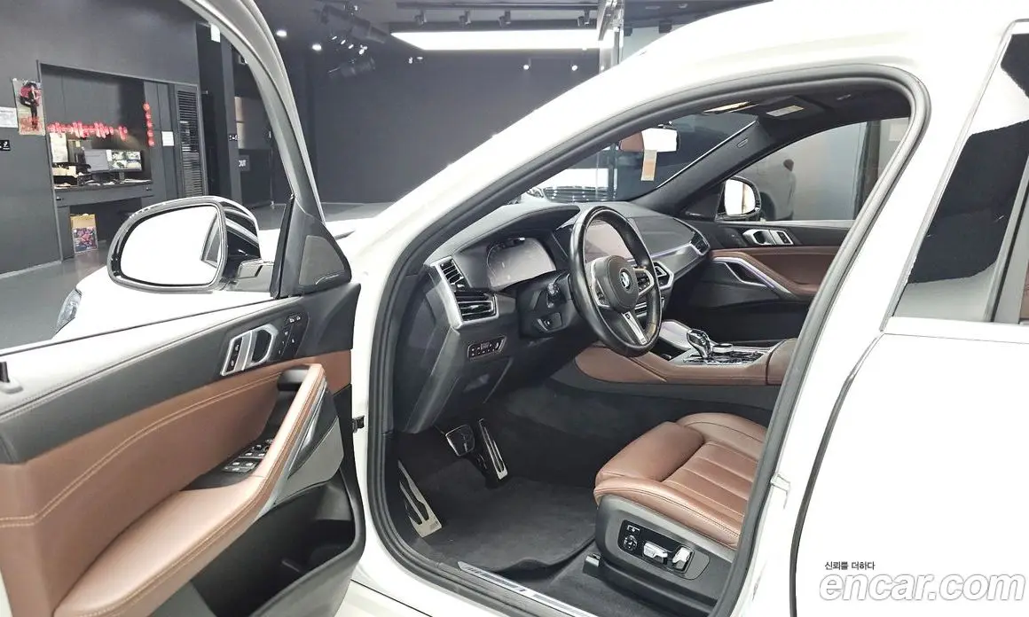 BMW X6 2020 3.0 автомат (гидро), фото 13