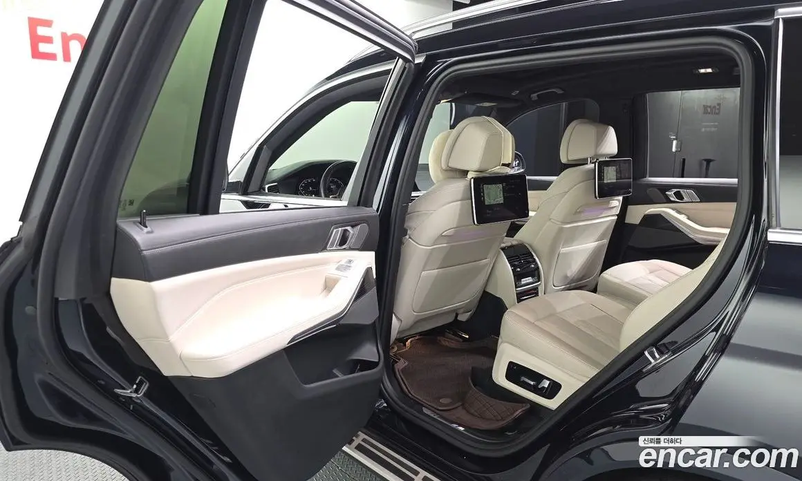 BMW X7 2022 3.0 автомат (гидро), фото 16 BMW X7 2022 3.0 автомат (гидро), фото 16