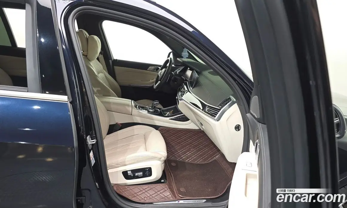 BMW X7 2022 3.0 автомат (гидро), фото 17 BMW X7 2022 3.0 автомат (гидро), фото 17