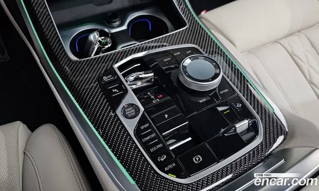 BMW X7 2025 3.0 автомат (гидро), миниатюра 12