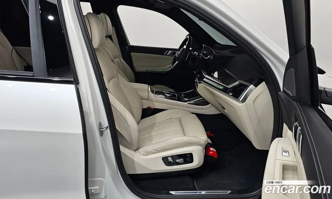BMW X7 2025 3.0 автомат (гидро), фото 16 BMW X7 2025 3.0 автомат (гидро), фото 16