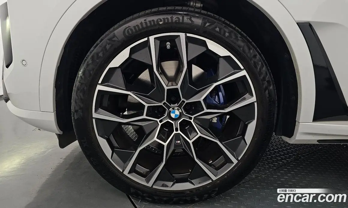 BMW X7 2025 3.0 автомат (гидро), фото 5 BMW X7 2025 3.0 автомат (гидро), фото 5