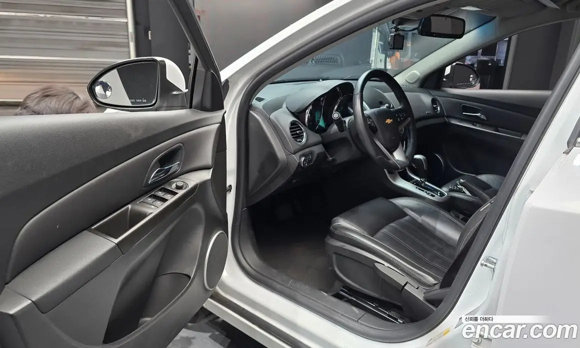 Chevrolet Cruze 2014 1.4 автомат (гидро), фото 13 Chevrolet Cruze 2014 1.4 автомат (гидро), фото 13
