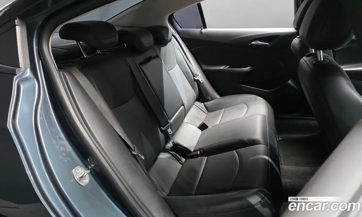 Chevrolet Cruze 2017 1.4 автомат (гидро), фото 17 Chevrolet Cruze 2017 1.4 автомат (гидро), фото 17