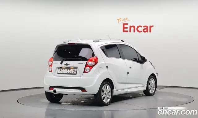 Chevrolet Spark 2013 1.0 автомат (гидро), миниатюра 2