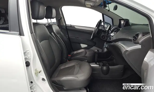 Chevrolet Spark 2013 1.0 автомат (гидро), миниатюра 10