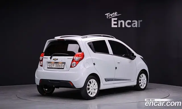 Chevrolet Spark 2015 1.0 автомат (гидро), миниатюра 2 Chevrolet Spark 2015 1.0 автомат (гидро), миниатюра 2
