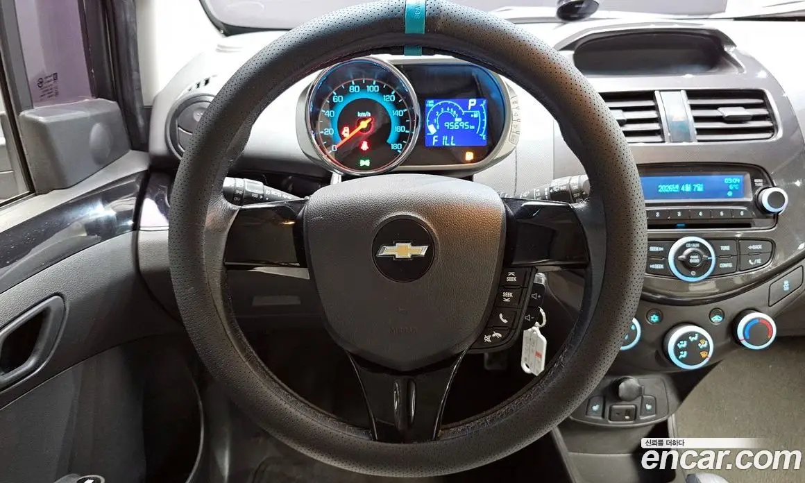 Chevrolet Spark 2015 1.0 автомат (гидро), фото 18 Chevrolet Spark 2015 1.0 автомат (гидро), фото 18