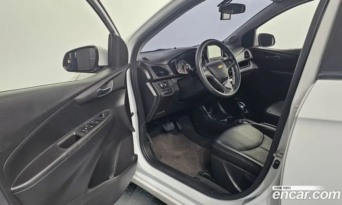 Chevrolet Spark 2016 1.0 автомат (гидро), фото 13