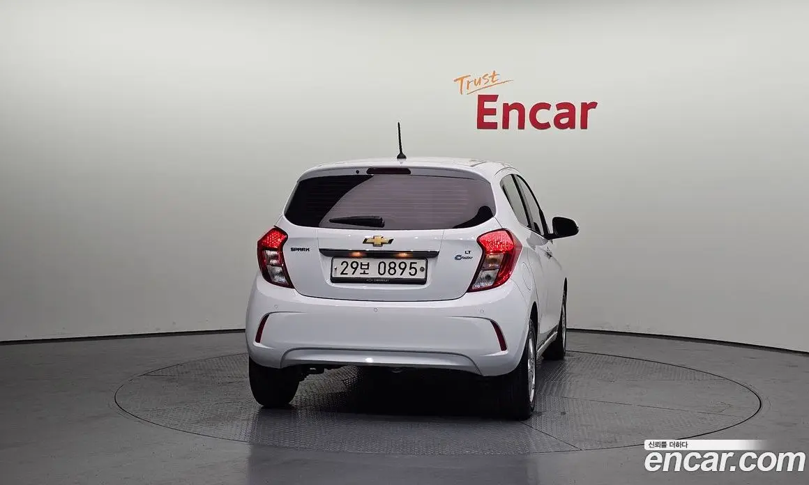 Chevrolet Spark 2016 1.0 автомат (гидро), фото 4