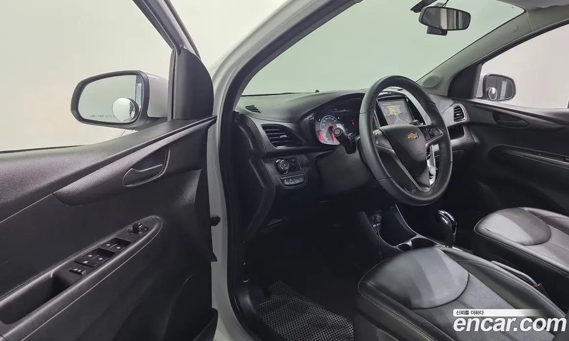 Chevrolet Spark 2016 1.0 автомат (гидро), фото 13