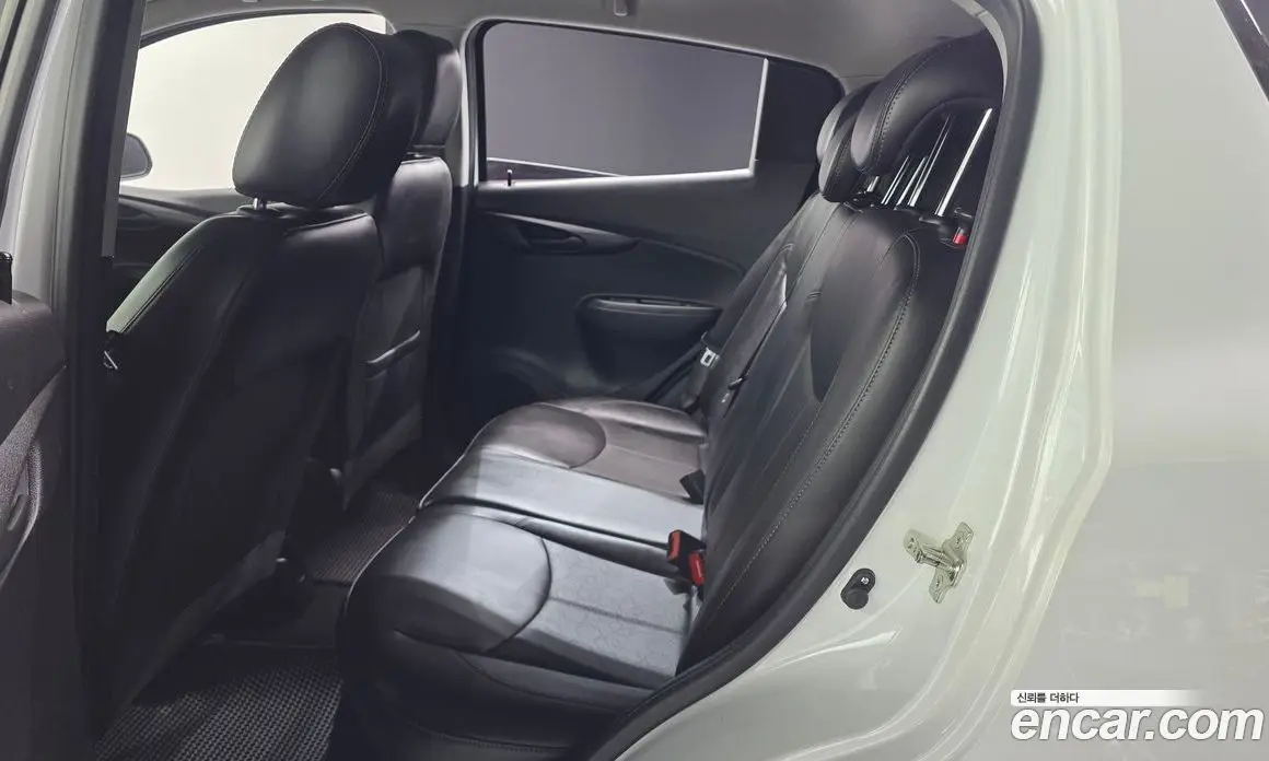Chevrolet Spark 2016 1.0 автомат (гидро), фото 18