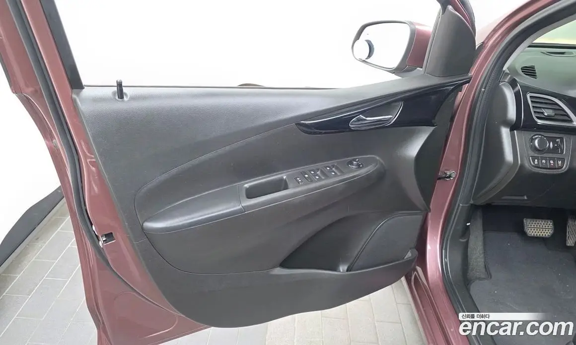 Chevrolet Spark 2019 1.0 автомат (гидро), фото 14