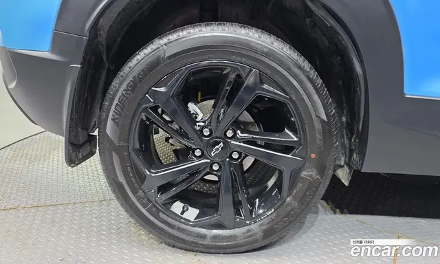 Chevrolet TrailBlazer 2023 1.3 автомат (гидро), миниатюра 5