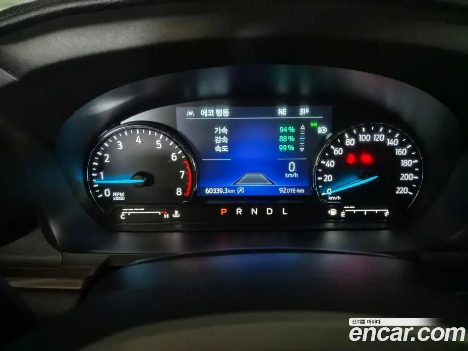 Ford Explorer 2021 2.3 автомат (гидро), фото 11