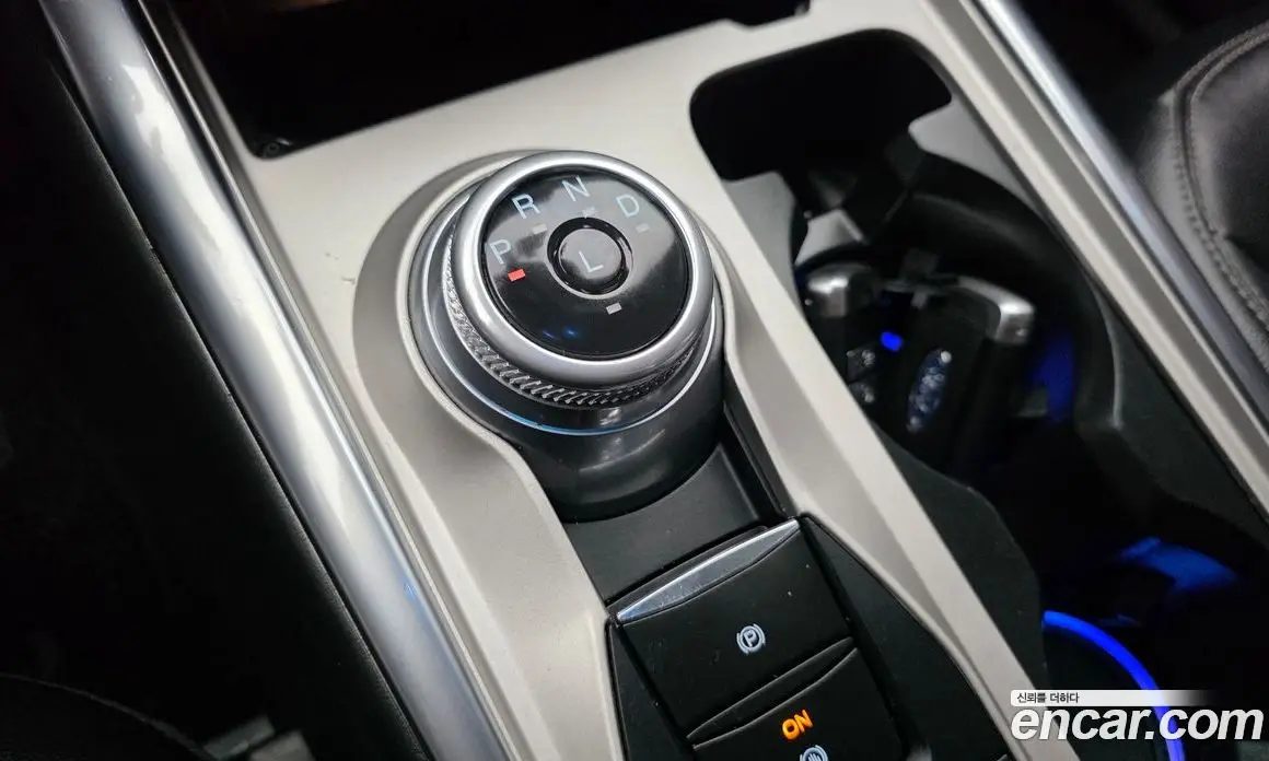 Ford Explorer 2021 2.3 автомат (гидро), фото 12