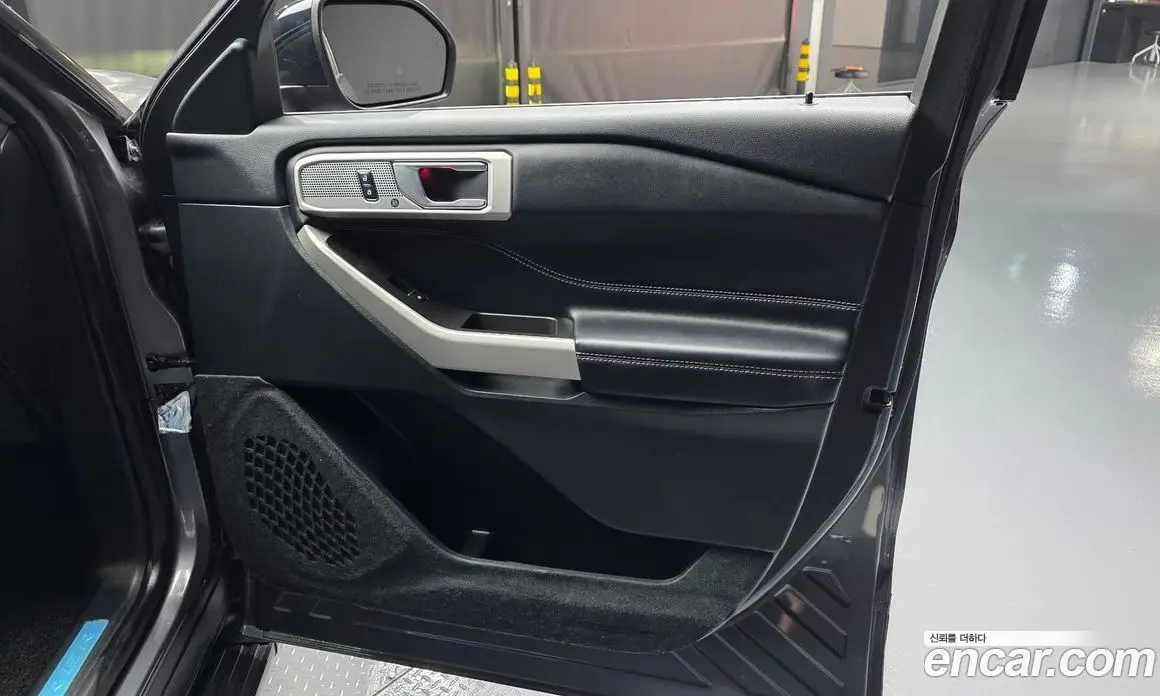 Ford Explorer 2021 2.3 автомат (гидро), фото 15