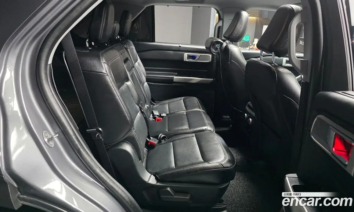 Ford Explorer 2021 2.3 автомат (гидро), фото 18