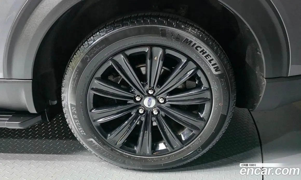 Ford Explorer 2021 2.3 автомат (гидро), фото 7