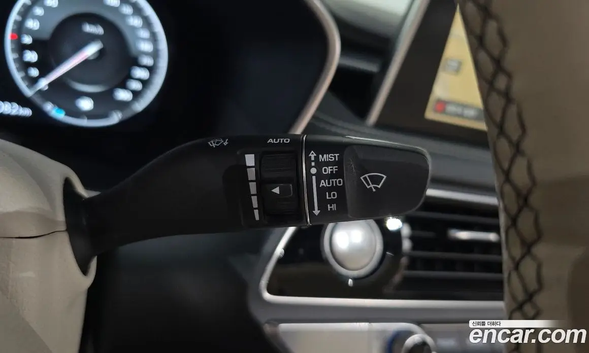 Genesis G70 2019 3.3 автомат (гидро), фото 20 Genesis G70 2019 3.3 автомат (гидро), фото 20