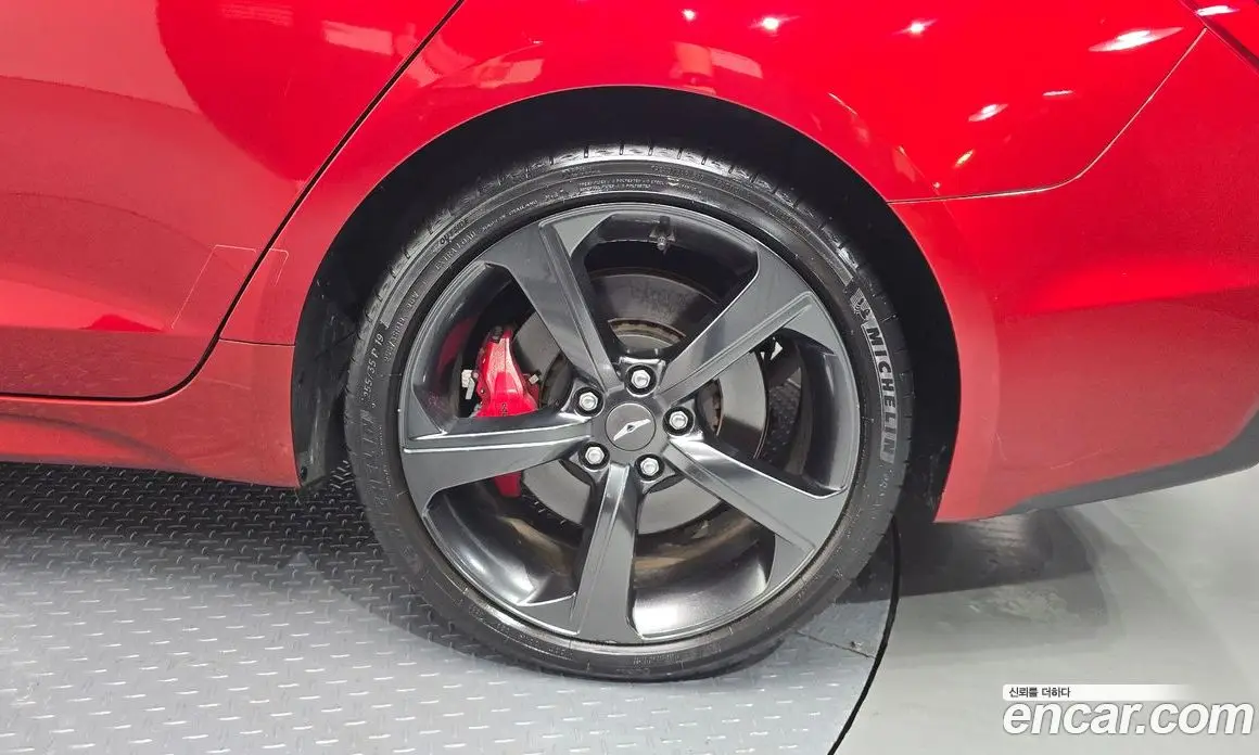 Genesis G70 2019 3.3 автомат (гидро), фото 6 Genesis G70 2019 3.3 автомат (гидро), фото 6